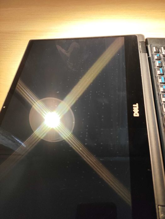 Dell Latitude 7390 2in1 laptop