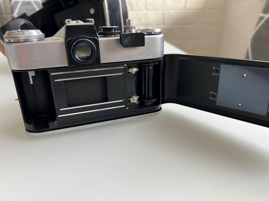 Фотоаппарат ZENIT EM (Олимпиада-80) с объективом ИНДУСТАР-61Л/3