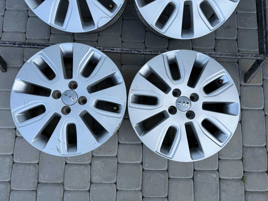 Диски Kia R16 4x100 6J ET43 Rio Hyundai Accent Mazda 2 Toyota Yaris