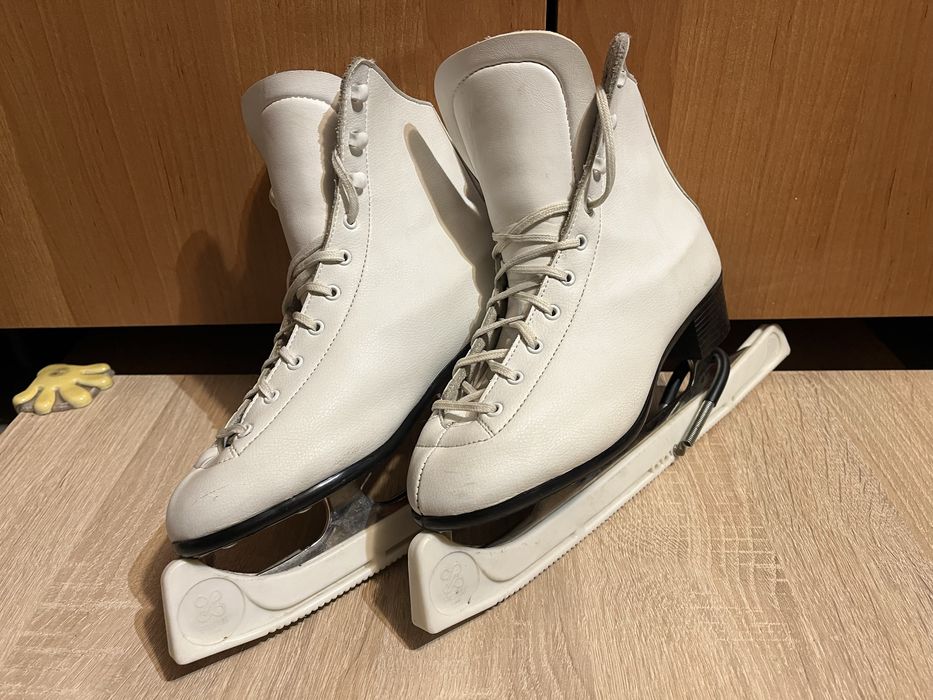 Łyżwy figurowe skórzane rozmiar 34