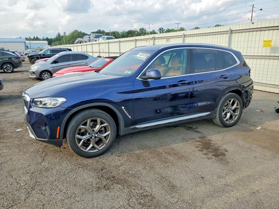 BMW X3 2021 року з США