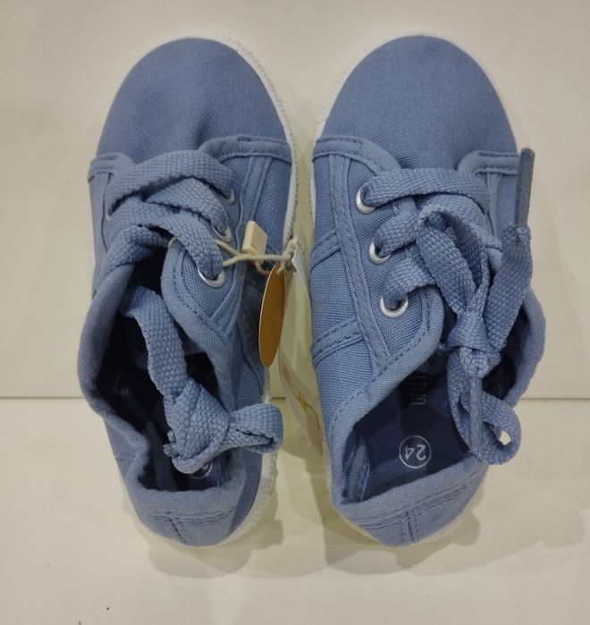 Sapatilhas Azuis Novas da Unit Shoes