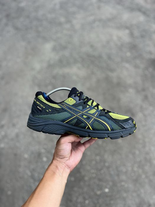 Кросівки Asics (gore-tex)