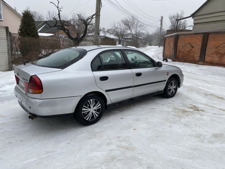 Продам Mitsubishi Carisma