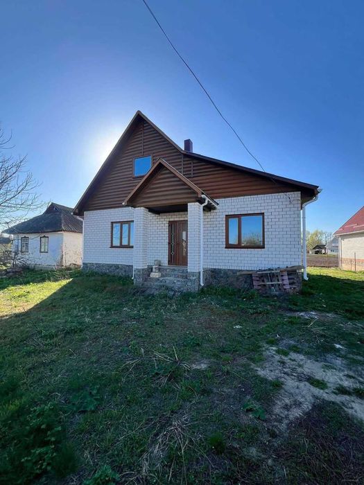 Продам новий будинок в с.Іванів 7218