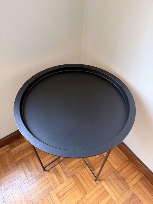 Mesa Auxiliar / Mesa de Apoio (47 x 50 cm)