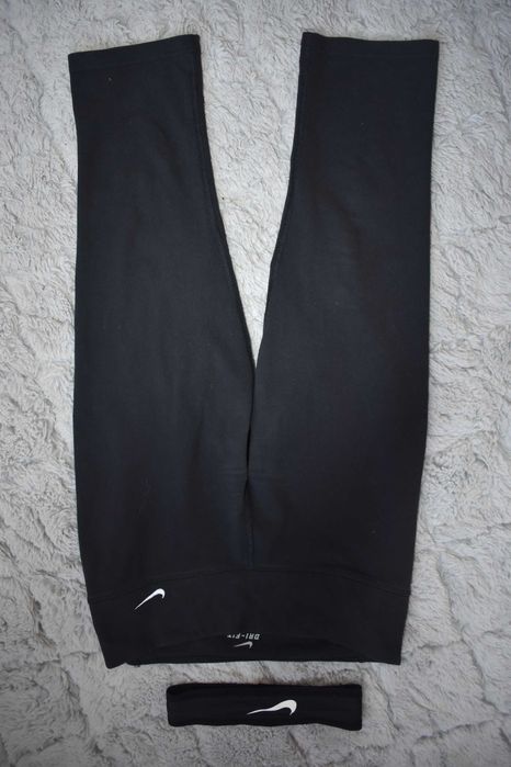 Spodnie sportowe damskie 3/4 Nike r. 36