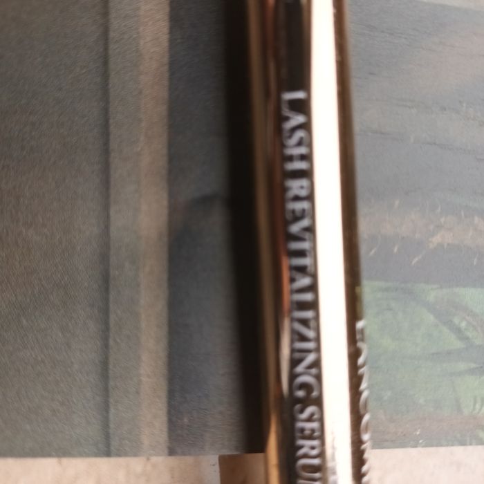 Lancome cils booster lash serum