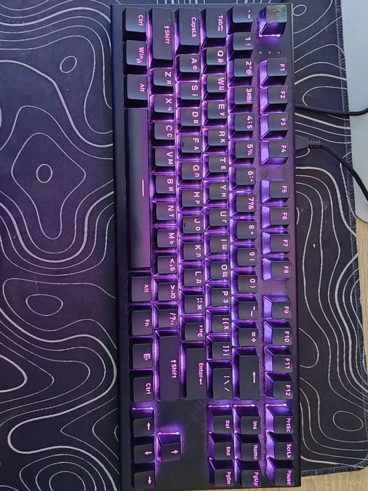 Продам ігрову клавіатуру hator gravity x tkl