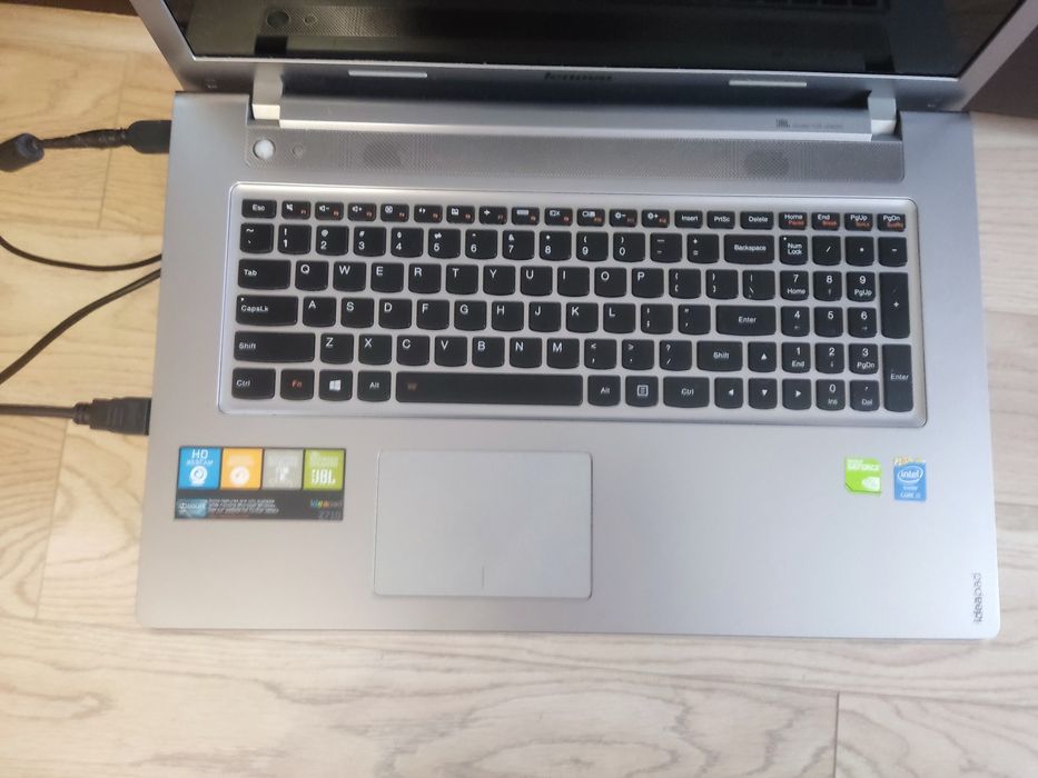 LENOVO Z 710 17,3" I5-4200 m 8 GB/ dysk 1 TB