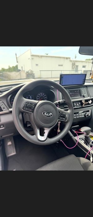 Автомобіль КIA OPTIMA