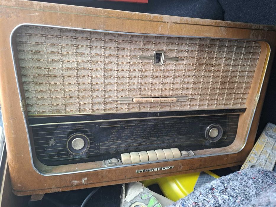 nemieckie radio lampowe VEB Stern-Radio Staßfurt