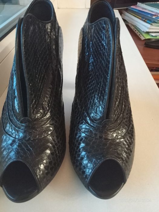 Закрытые туфли, ботильоны Carlo Pazolini, Minelli 37 р.