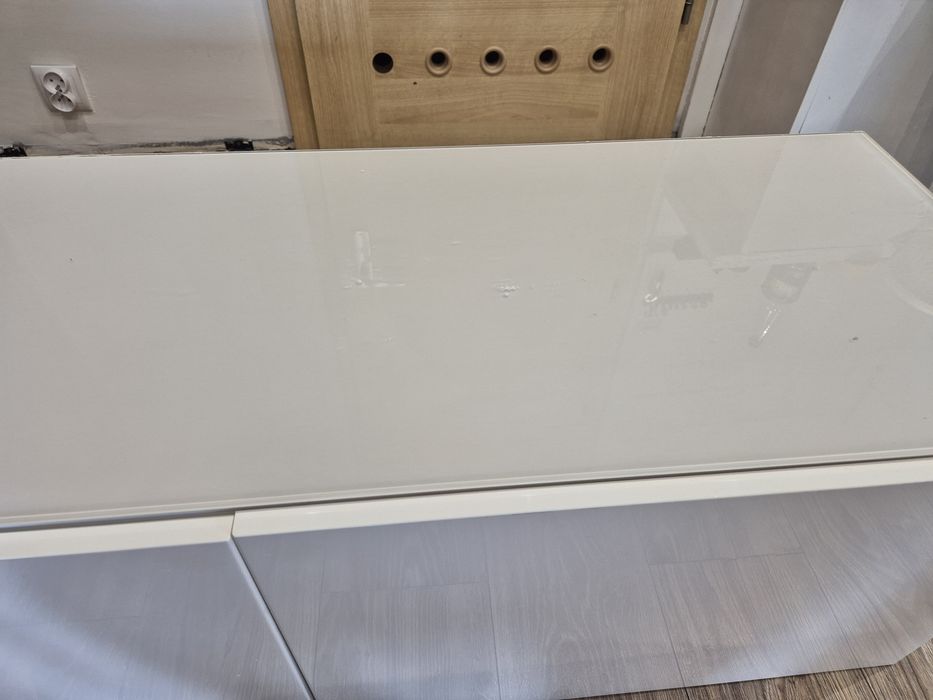 4 sztuki szafek wiszących IKEA BESTÅ