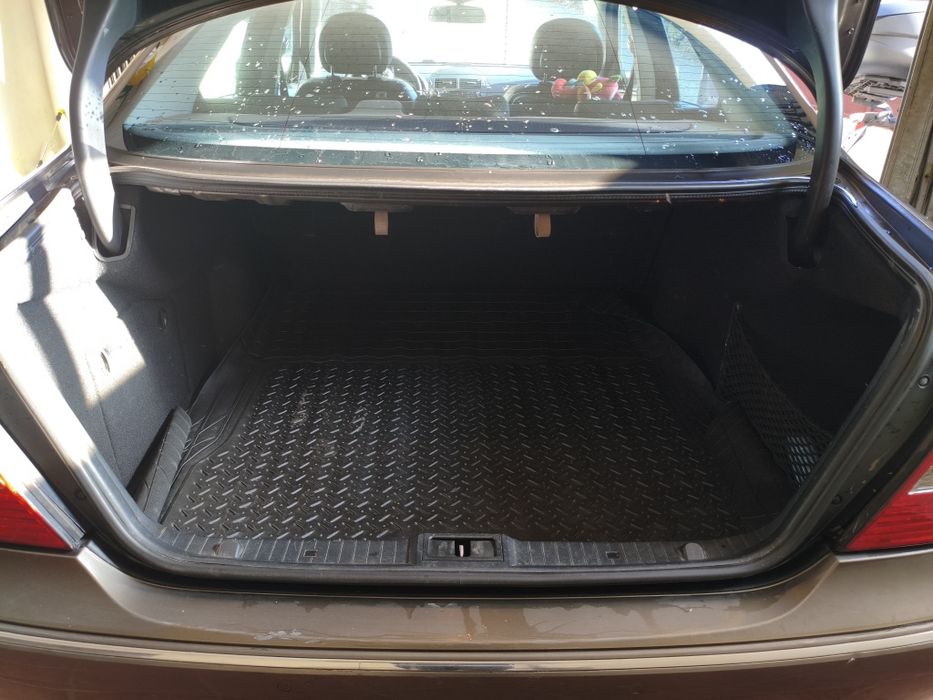 Mercedes E 220 selo barato428005322088130569