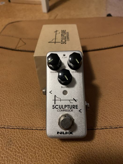 Nux Sculpture - Compressor