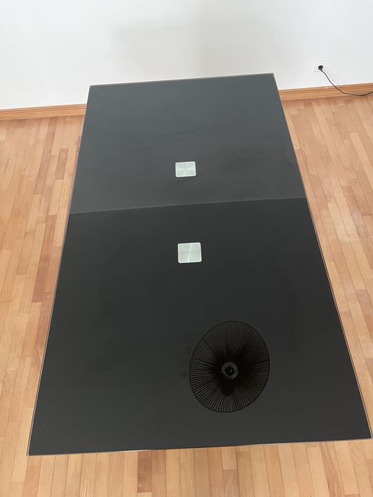 Mesa de Jantar em Vidro Preto 160x90cm | Design Moderno