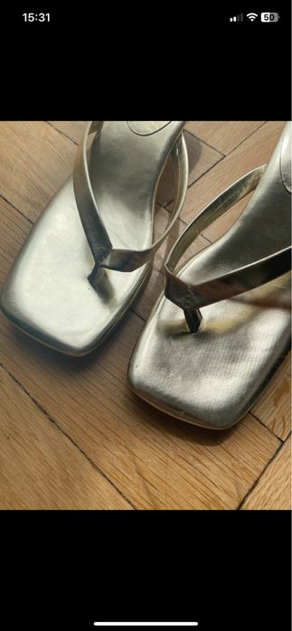 Nowe złote sandałki klapki japonki niski obcas wesele lato 36/37