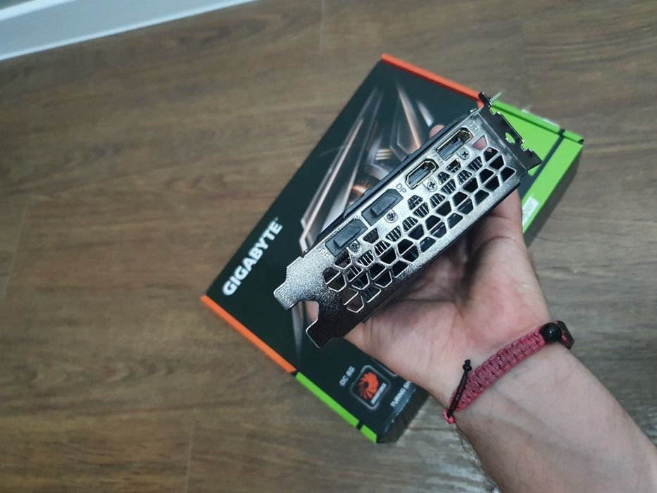 Видеокарта Gigabyte GTX 1660 Super OC 6GB