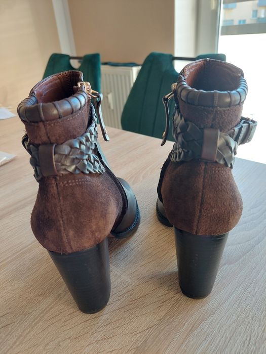 Botki Massimo Dutti 37
