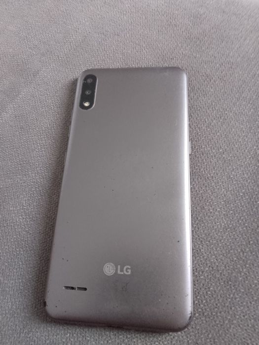 telefon komorkowy LG K22