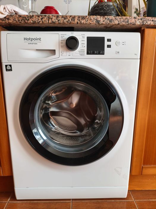 Maquina lavar roupa Ariston Hotpoint 7kg