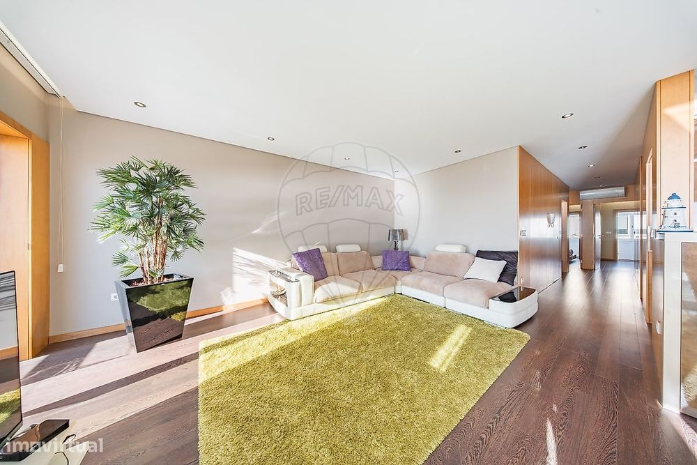 Apartamento T2 para arrendamento