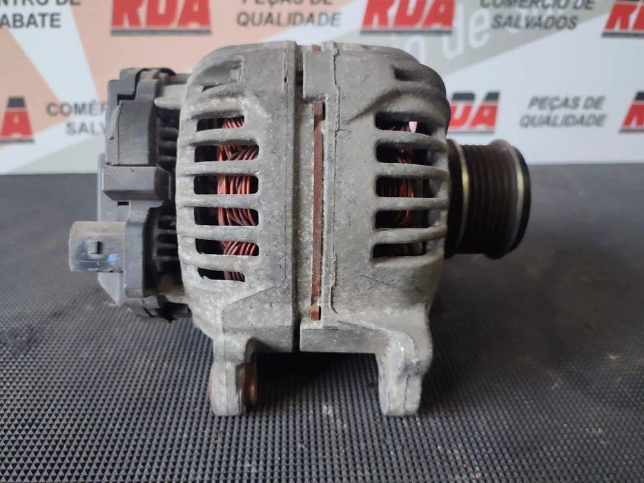 A40 ALTERNADOR VW TRANSPORTER 1.9 TDI de1999 ,140A