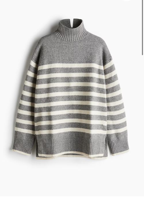 Новий подовжений светр H&M