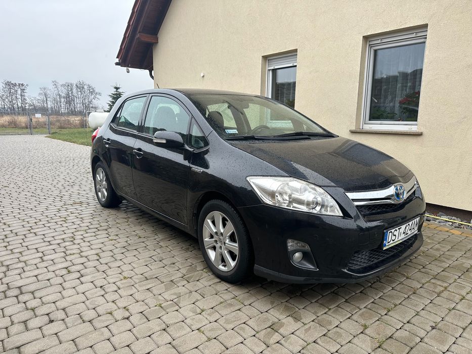 Sprzedam Toyota Auris hybryda !