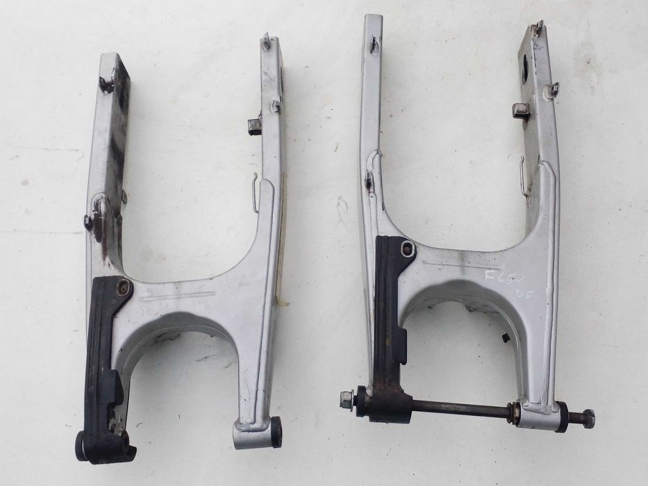 Bmw F 650 GS wahacz prowadnica łańcucha komplet