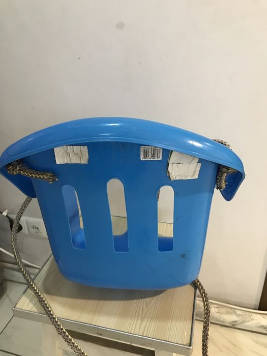 Подвесная качеля