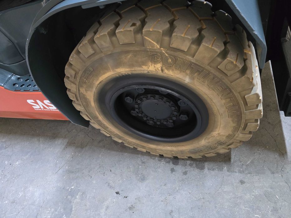 Навантажувач вилковий, газовий Toyota 5 тонн/ Погрузчик вилочный