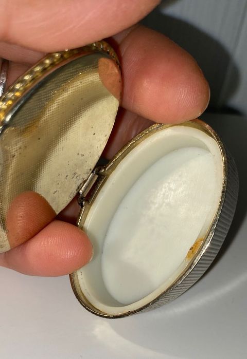 Caixinha comprimidos antiga