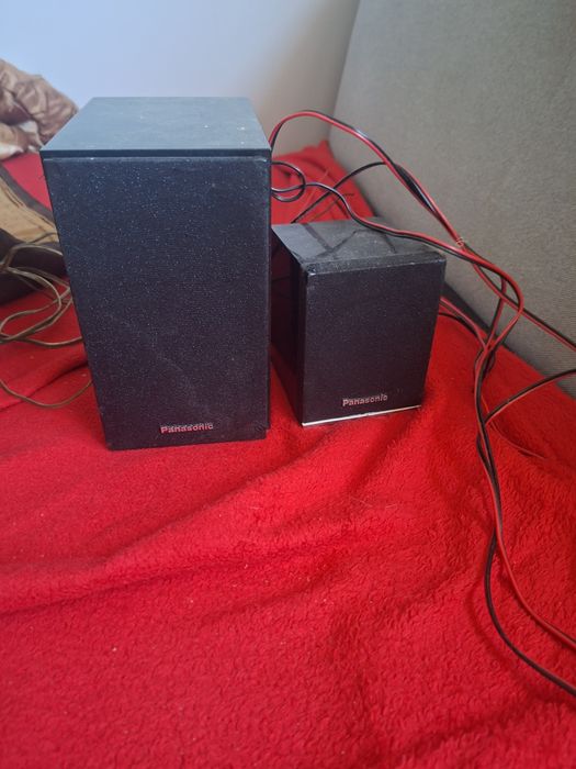 Colunas Sony e Panasonic