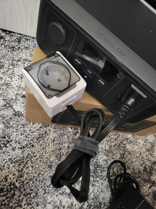 245Wh EcoFlow RIVER 3 LiFePO4 UPS US Нова Зарядна портативна станция