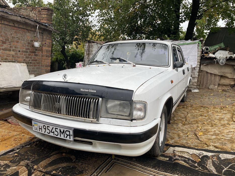 Opel Omega и ГАЗ 31029