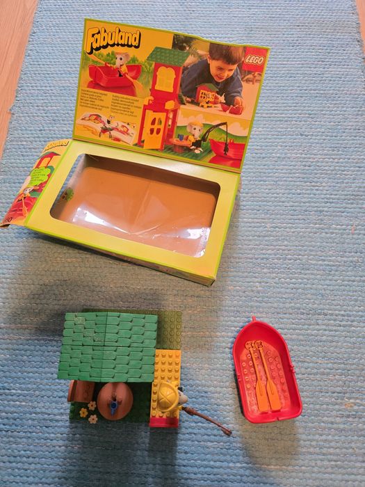2 Legos com caixa MARCA LEGO - FABULAND