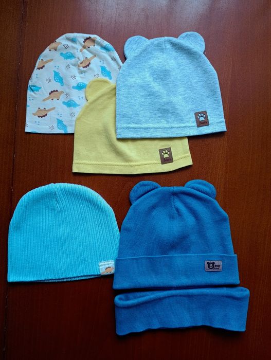 Набір шапочок на хлопчика
