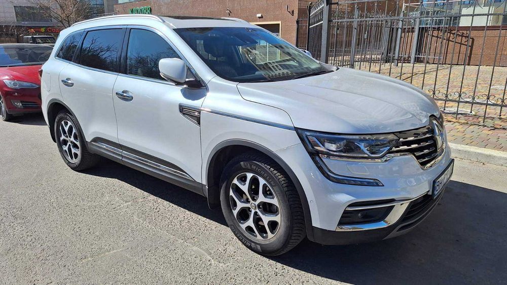 Renault Koleos дизель панорама