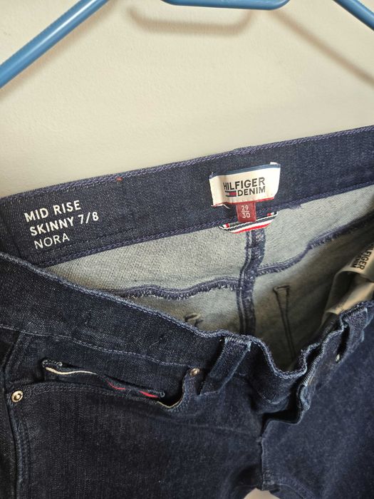 Spodnie damskie Tommy Hilfiger