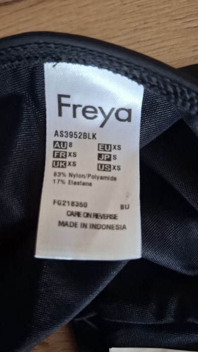 Majtki stroju kąpielowego Freya rozm XS nowe bez metki
