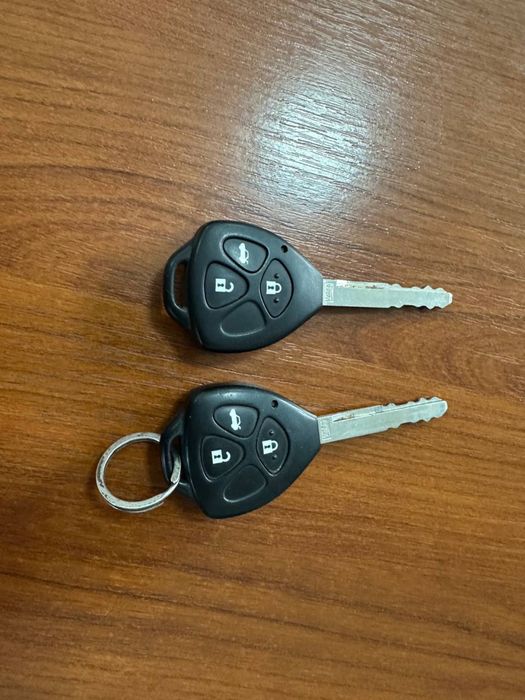 Toyota Avensis 2.2Dizel