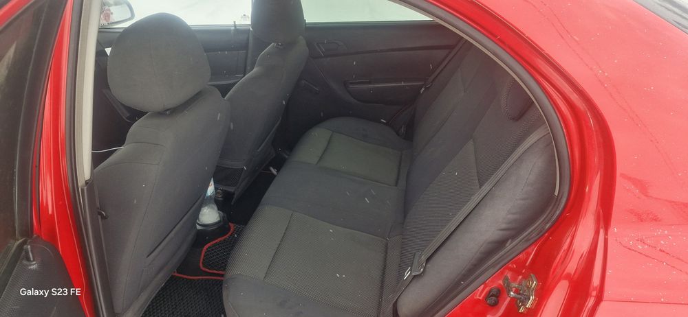 Продам Chevrolet Aveo в отличном состояние