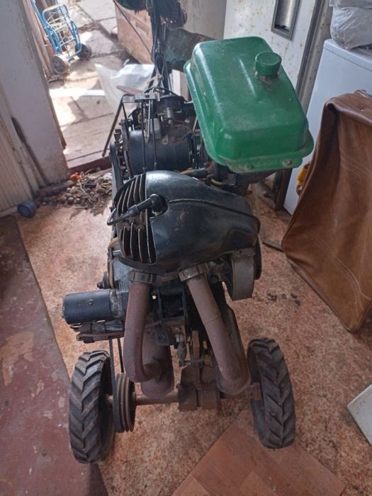 Мотоблок Саморобний Двигун ІЖ Планета