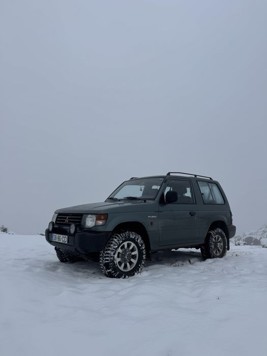 Mitsubishi Pajero 2.5
