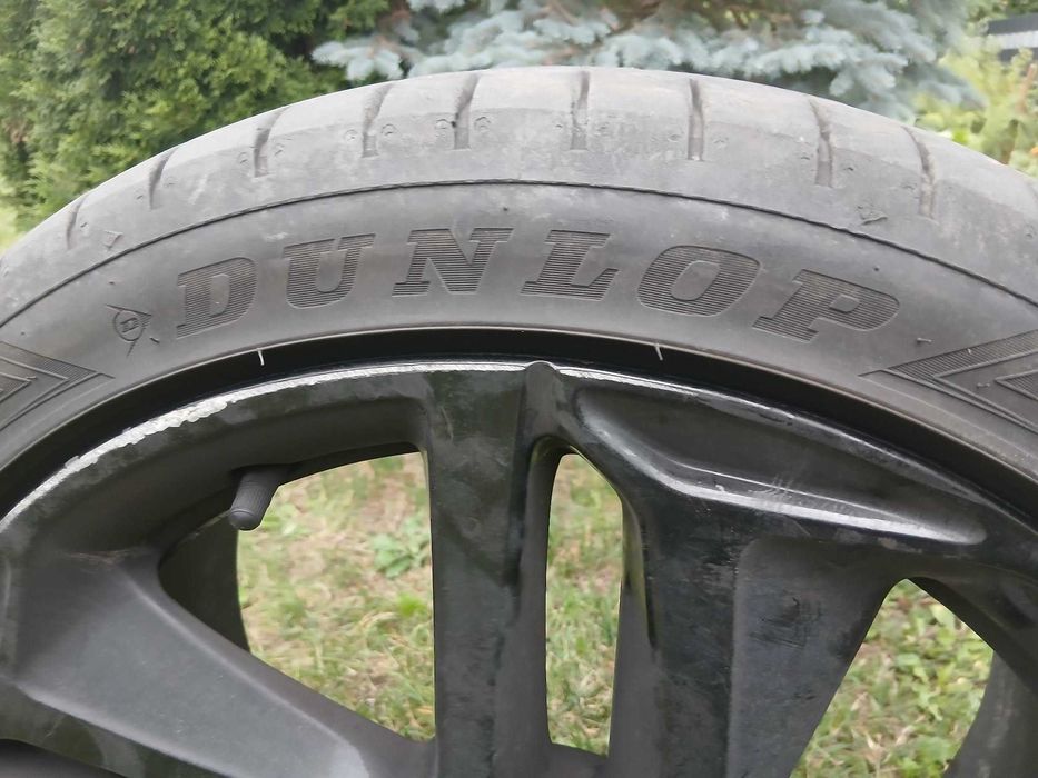 Opony letnie z felgą Dunlop do Peugeot 225/40R18