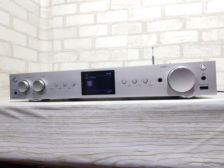 Інтернет радіо HAMA DIT 2105, WI-FI, BLUETOOTH, USB, б/у з Німеччини