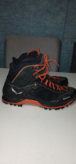 Salewa 48.5.    .