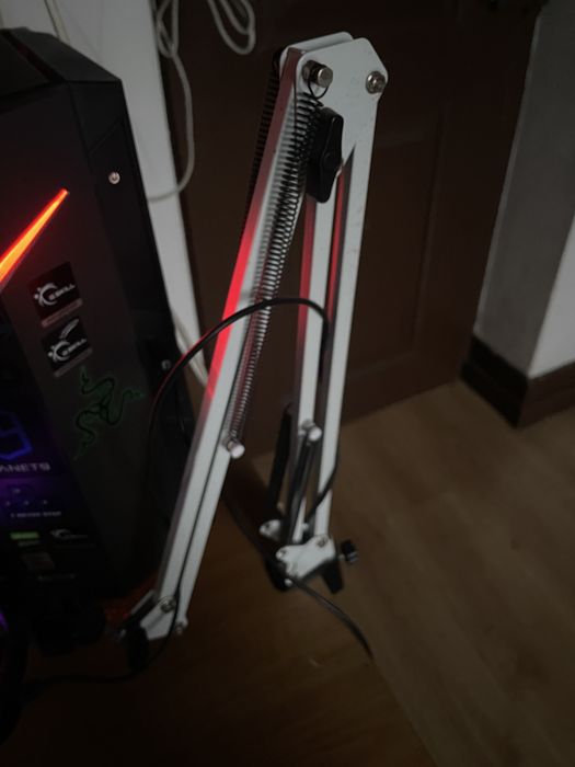 HyperX DuoCast microfone profissional